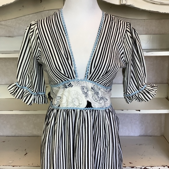 Whimsical Maxi Dress - Picture 11 of 12